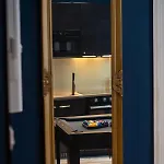 Apartment Capsule Temps Suspendu - Balneo, Cinema & Billard *