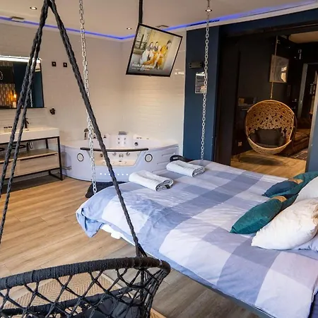 Apartamento Capsule Temps Suspendu - Balneo, Cinema & Billard *
