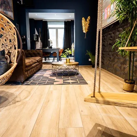 Apartman Capsule Temps Suspendu - Balneo, Cinema & Billard *