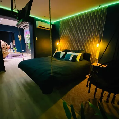 Capsule Temps Suspendu - Balnéo, Cinema&billard * Valenciennes